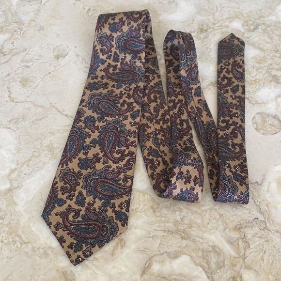 John Comfort London England Silk Paisley Tie - Picture 1 of 7